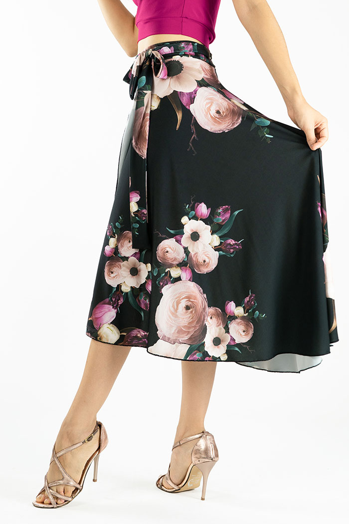 Wrap Tango Skirt in floral print